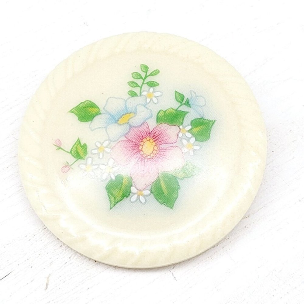 Vintage Avon Spring Bouquet Ceramic Brooch Signed Feminine Spring Flowers EUC